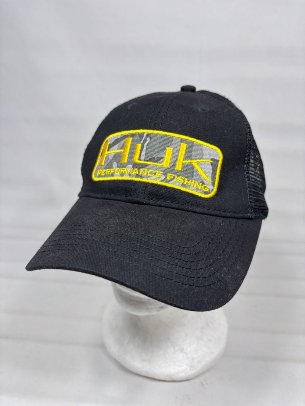 Huk Performance Fishing Patch Trucker Hat Black Camo Snapback One Size Fits Most